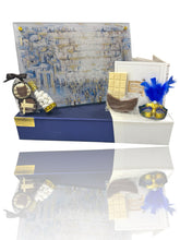 Load image into Gallery viewer, Kotel Challah Board Mishloach Manot
