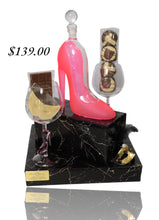 Load image into Gallery viewer, Heel Decanter Wine Set
