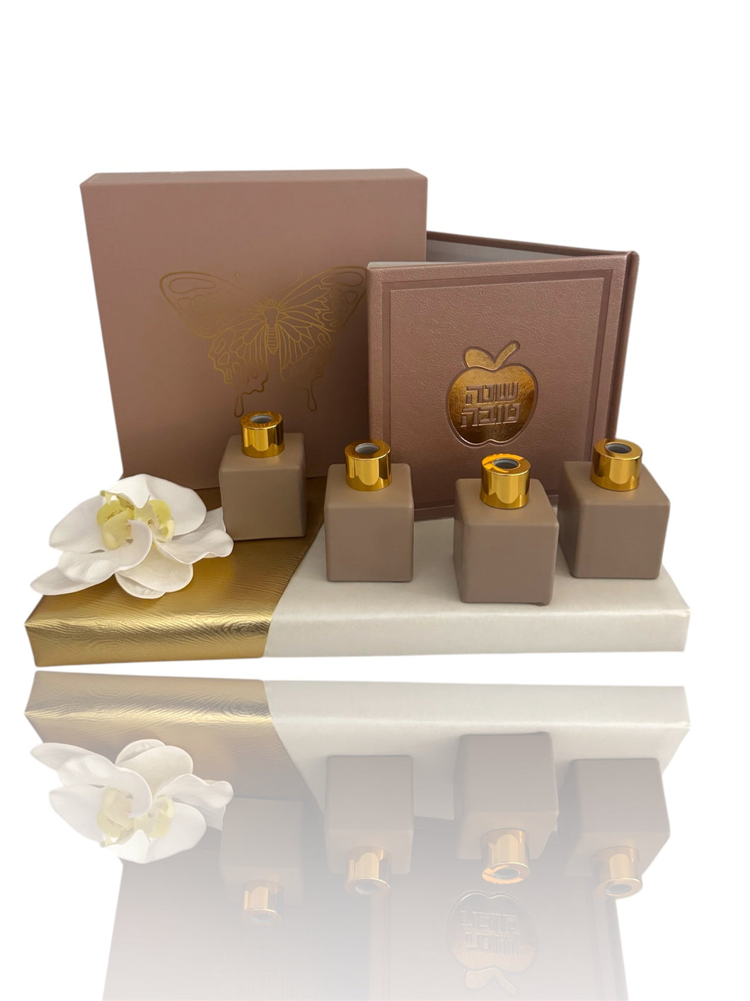 Pink Mini Diffusers and Simanim Card Wrapped Gift Set