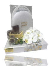 Load image into Gallery viewer, Resin Bencher Set Misholoach Manot
